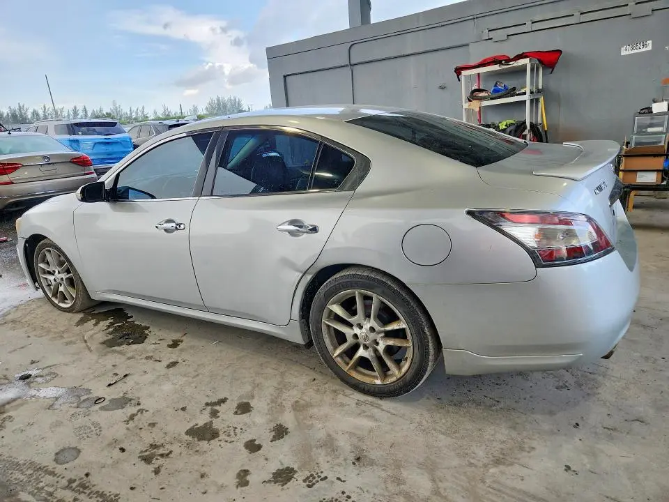 2014 NISSAN MAXIMA 3.5 S  