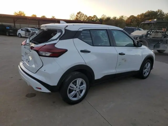 2024 NISSAN KICKS S  