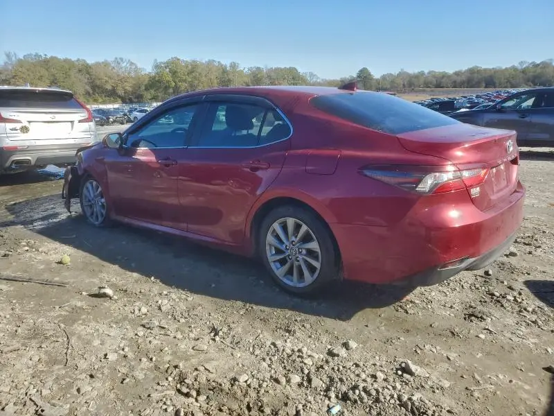 2021 TOYOTA CAMRY LE  
