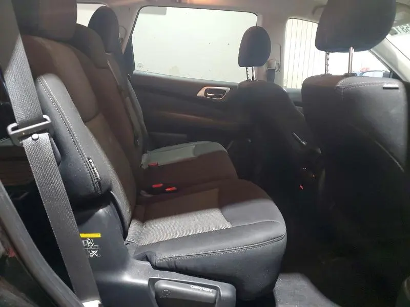 2020 NISSAN PATHFINDER SV  