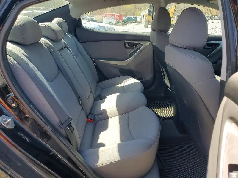 2011 HYUNDAI ELANTRA GLS  