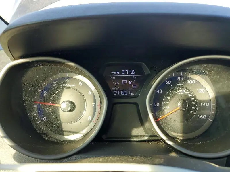2014 HYUNDAI ELANTRA   