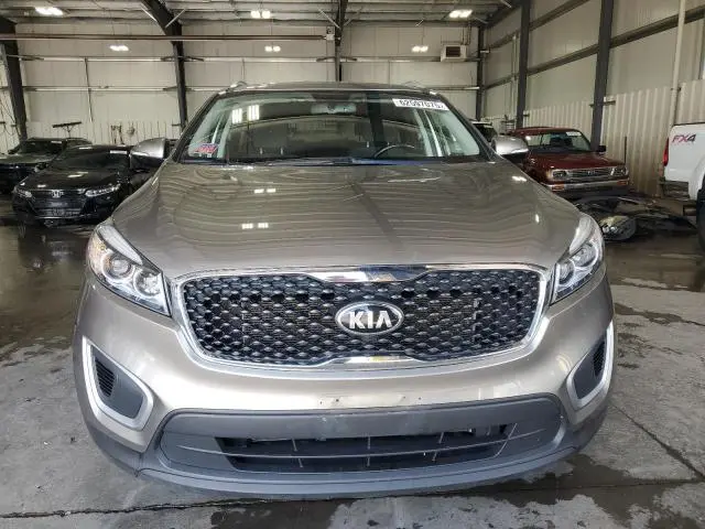 2017 KIA SORENTO LX  