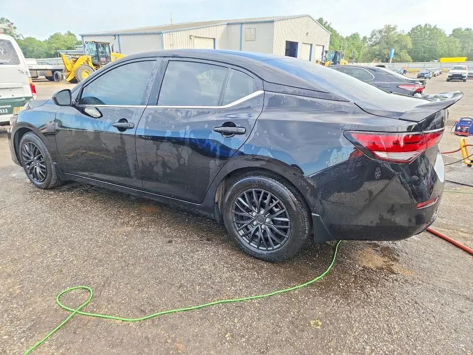 2025 NISSAN SENTRA S  