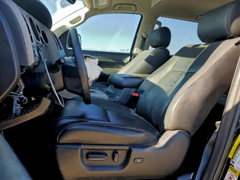 2013 TOYOTA TUNDRA CREWMAX SR5  