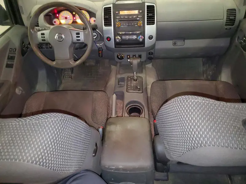 2012 NISSAN FRONTIER S  