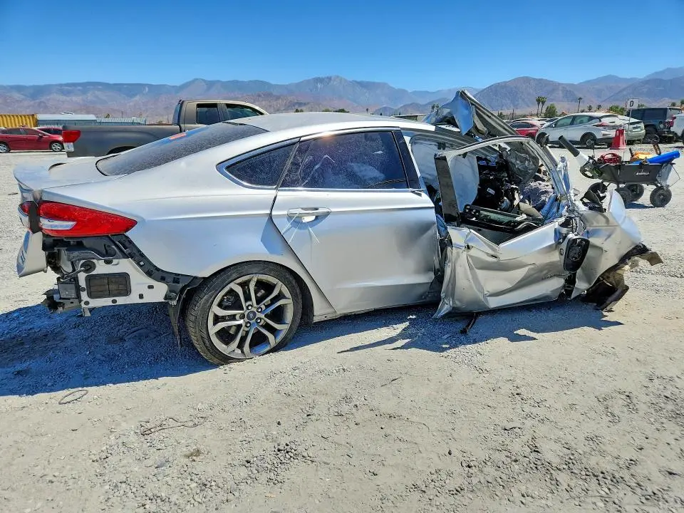2019 FORD FUSION TITANIUM  
