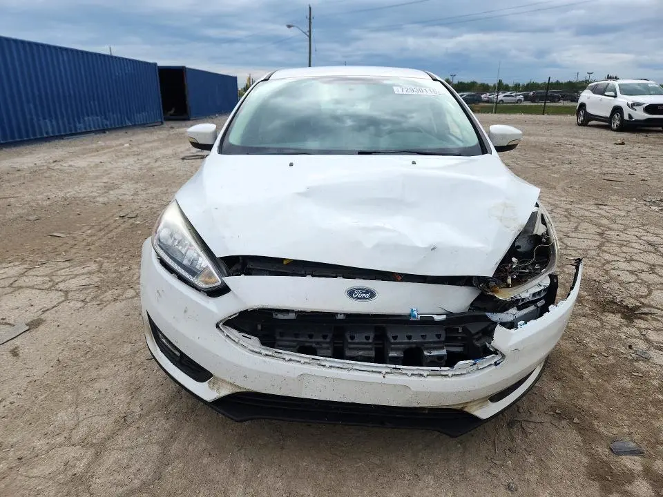 2016 FORD FOCUS SE  