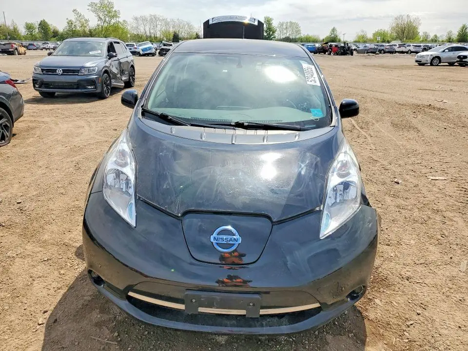 2015 NISSAN LEAF S  