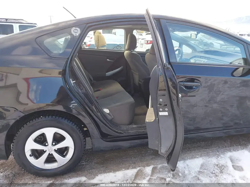 2014 TOYOTA PRIUS THREE