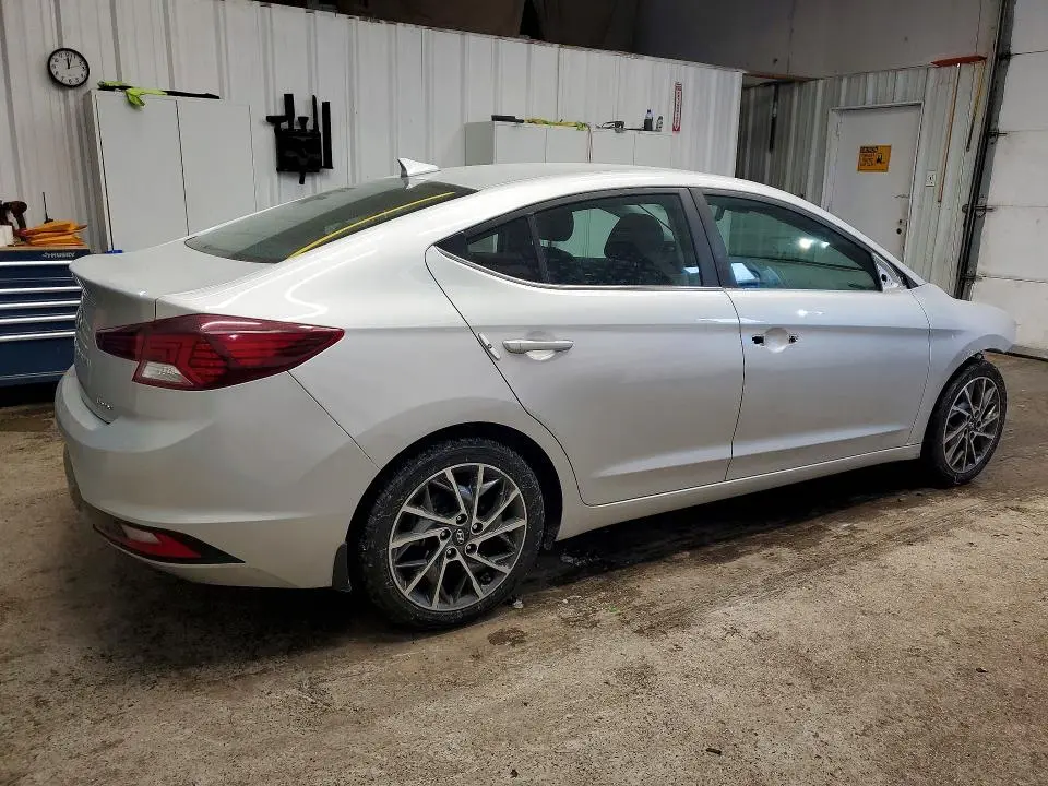2020 HYUNDAI ELANTRA LIMITED  