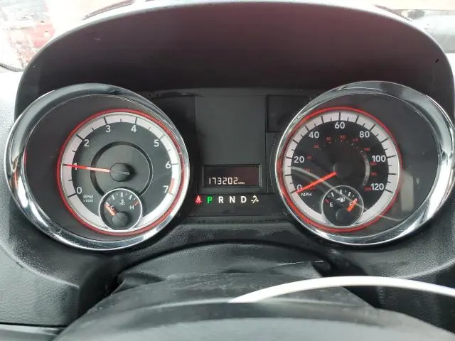 2015 DODGE GRAND CARAVAN SE  