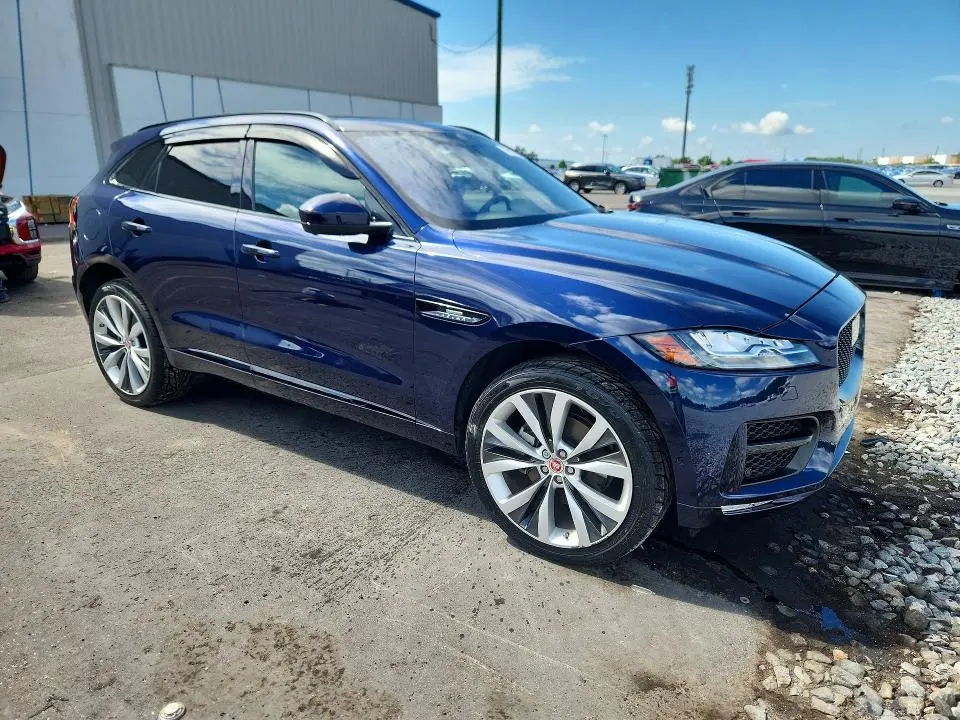 2017 JAGUAR F-PACE R - SPORT  