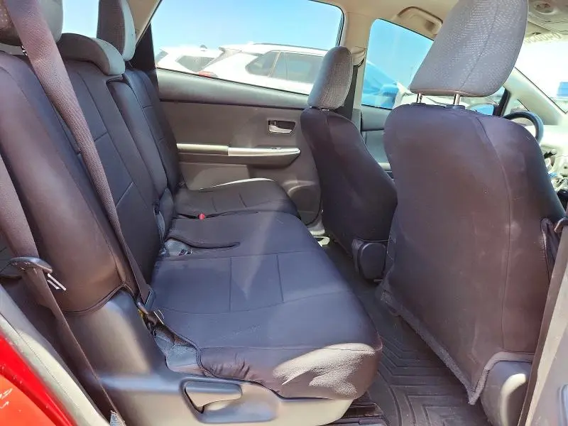 2014 TOYOTA PRIUS V TWO  
