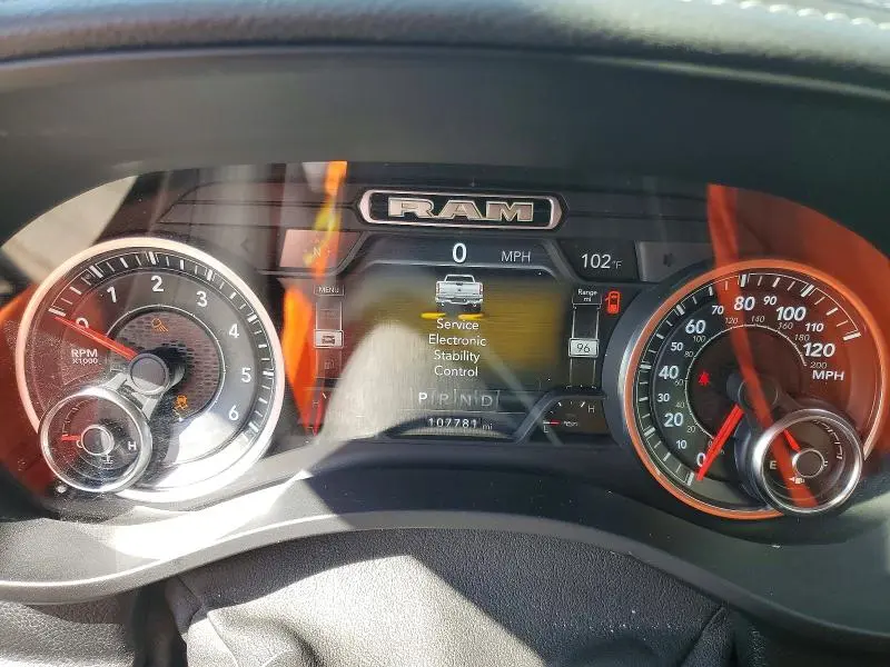 2019 RAM 1500 LARAMIE  