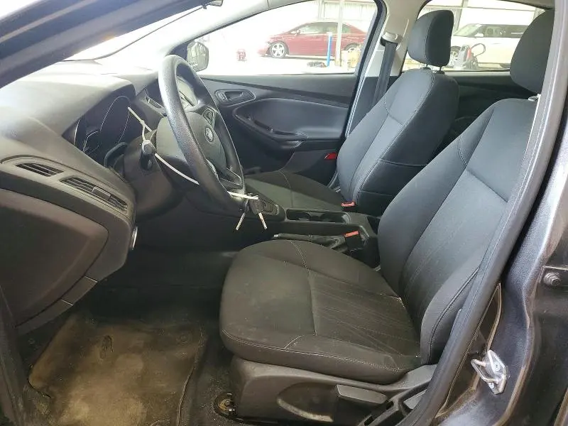2016 FORD FOCUS S  
