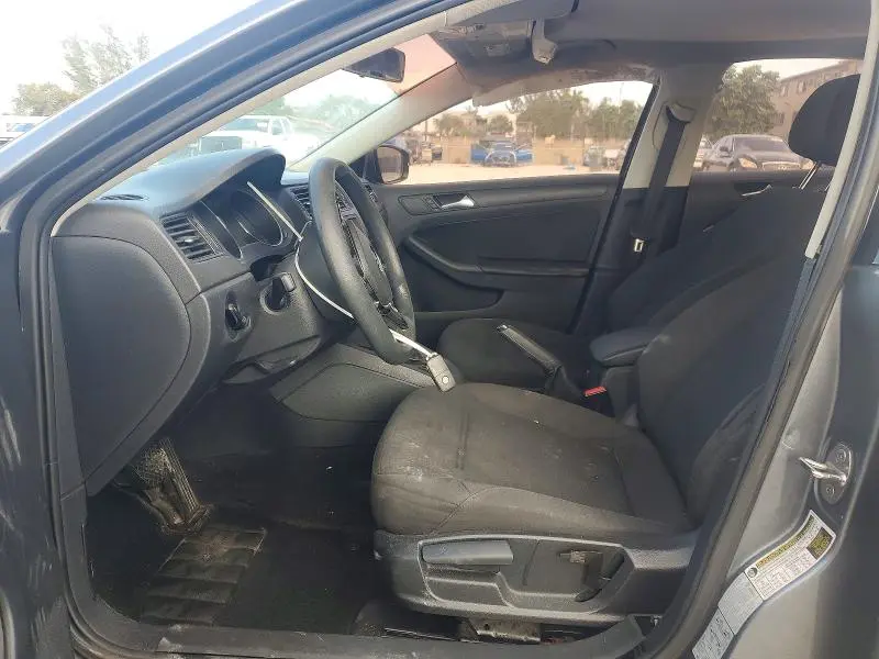 2015 VOLKSWAGEN JETTA BASE  