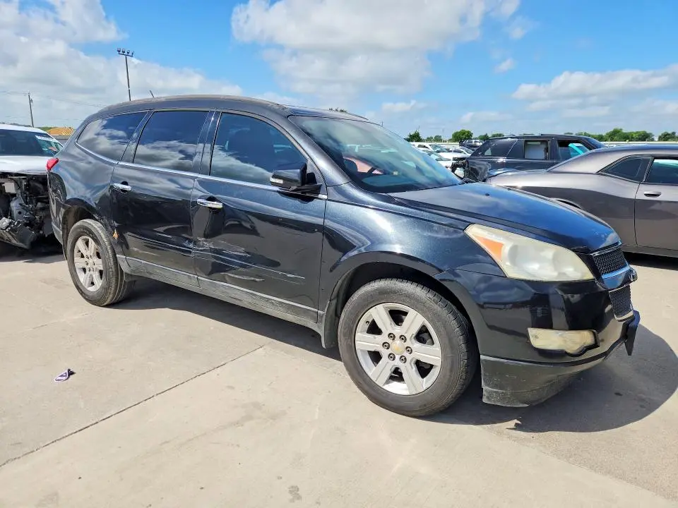 2012 CHEVROLET TRAVERSE LT  