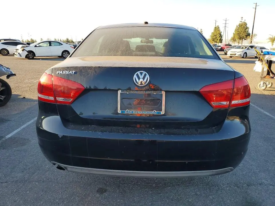 2012 VOLKSWAGEN PASSAT S  