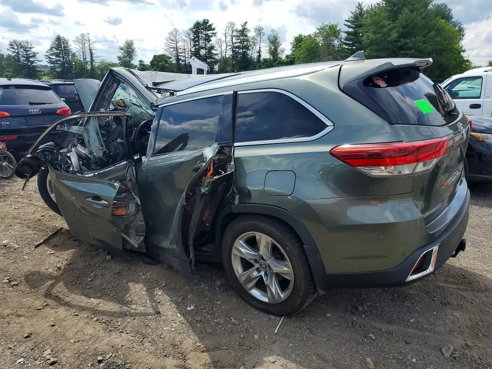 2019 TOYOTA HIGHLANDER LIMITED  