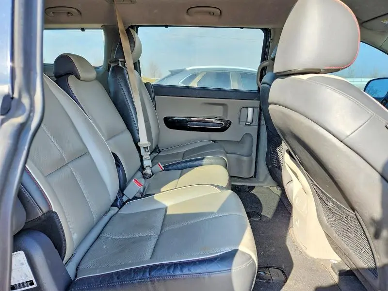 2016 KIA SEDONA EX  