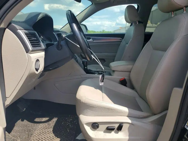 2018 VOLKSWAGEN ATLAS SE  
