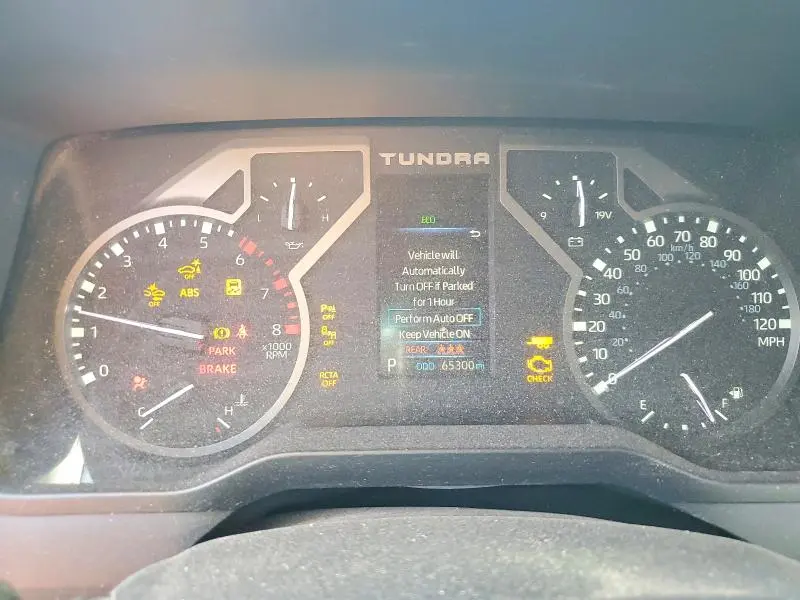 2022 TOYOTA TUNDRA CREWMAX SR5  