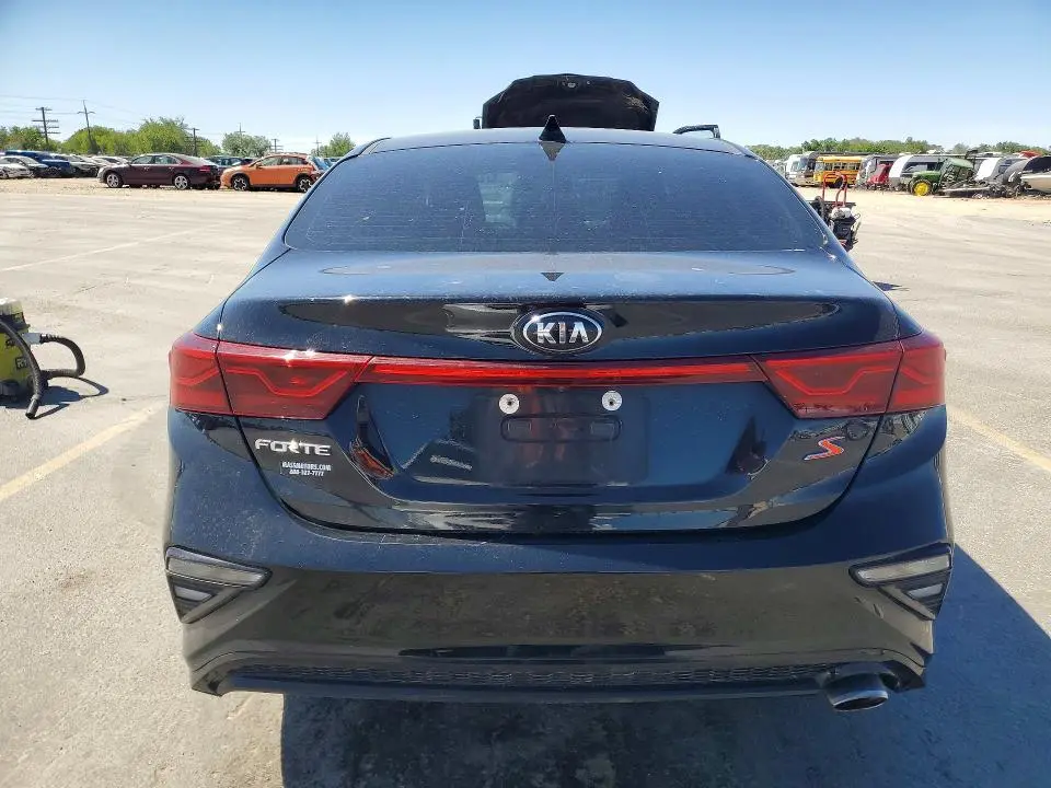2019 KIA FORTE S  