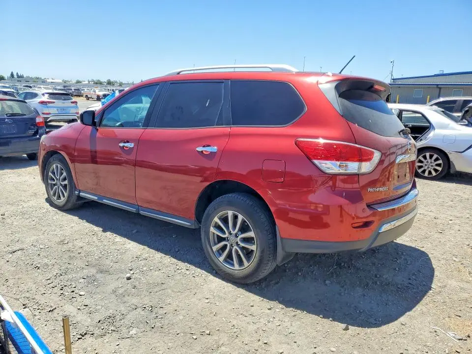 2016 NISSAN PATHFINDER SV  