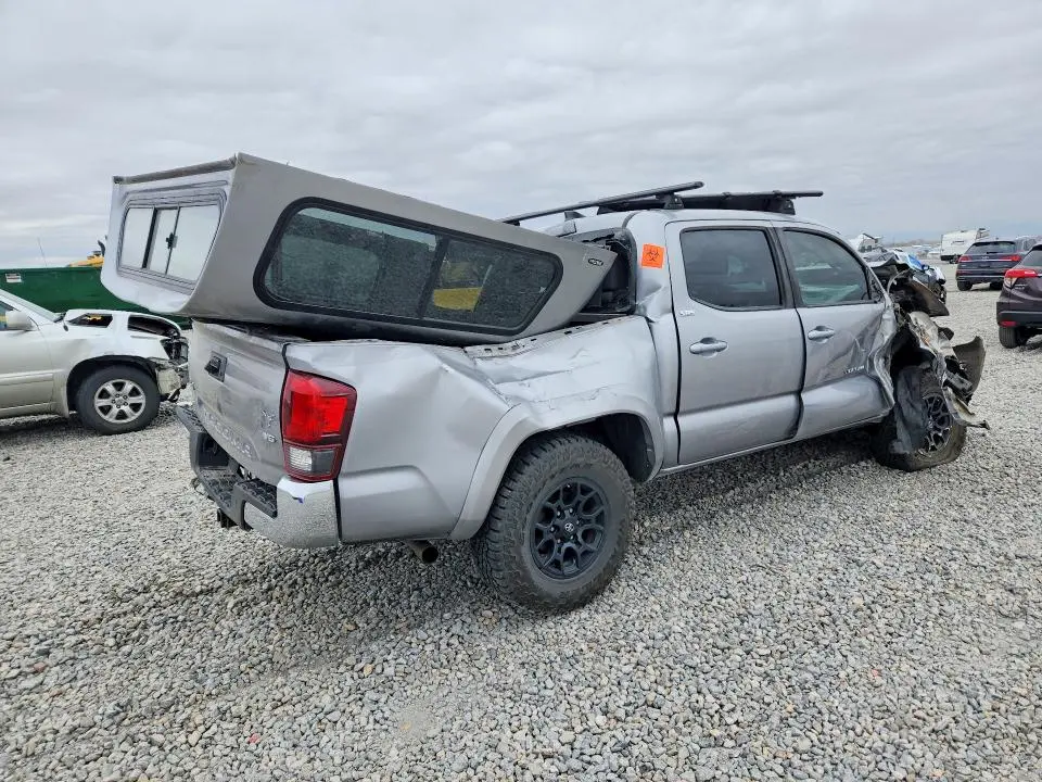 2019 TOYOTA TACOMA SR5 V6  