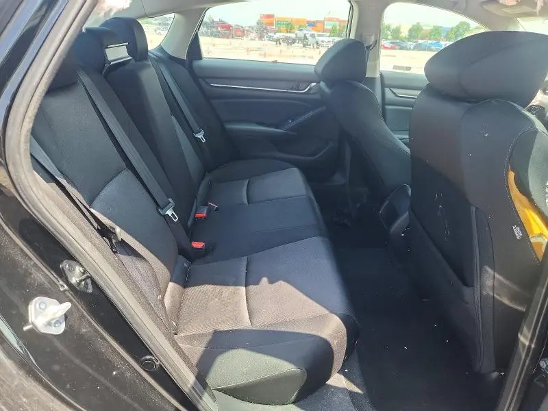 2021 HONDA ACCORD LX  