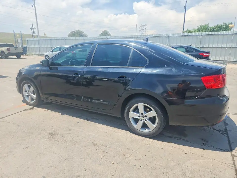 2012 VOLKSWAGEN JETTA TDI  