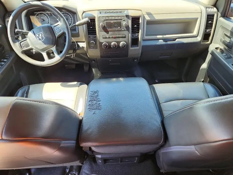 2012 DODGE RAM 1500 ST  