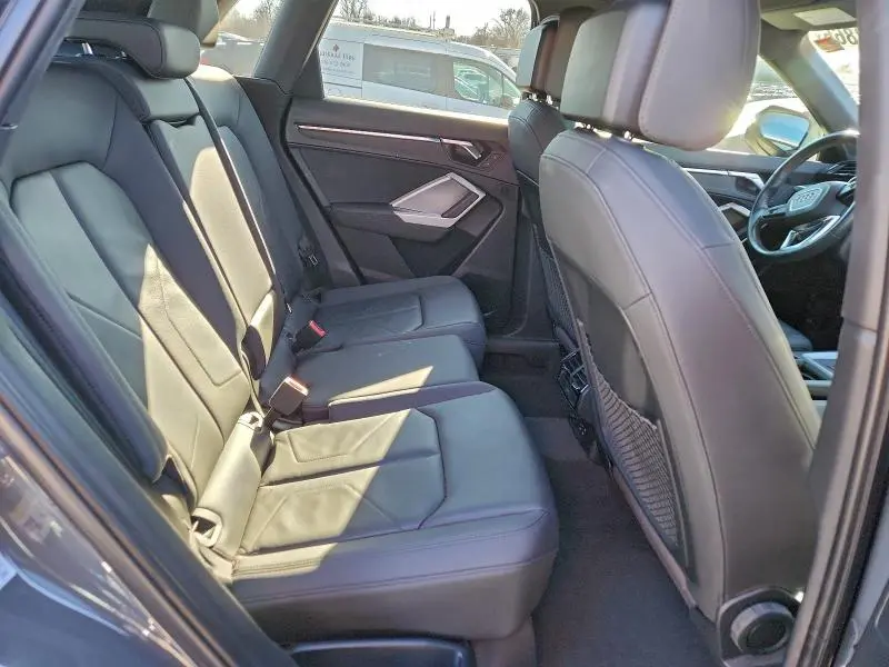 2019 AUDI Q3 PREMIUM  