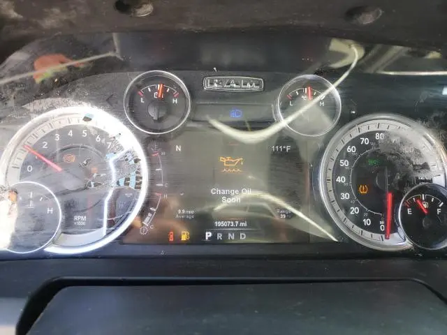 2017 RAM 1500 SLT  