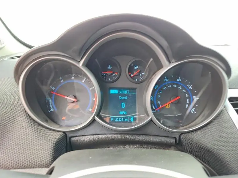 2015 CHEVROLET CRUZE LT  