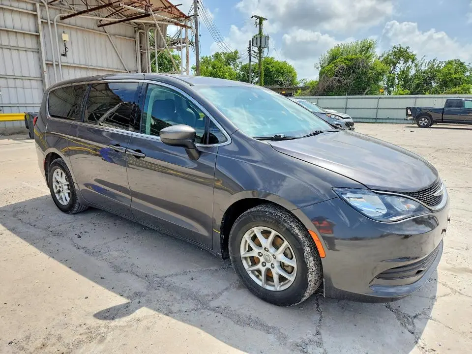 2017 CHRYSLER PACIFICA TOURING  