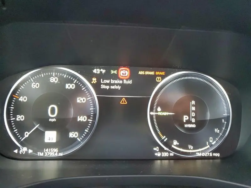 2018 VOLVO XC60 T8 R-DESIGN  