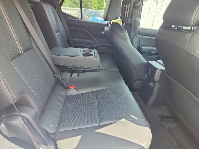 2025 TOYOTA 4RUNNER LIMITED  