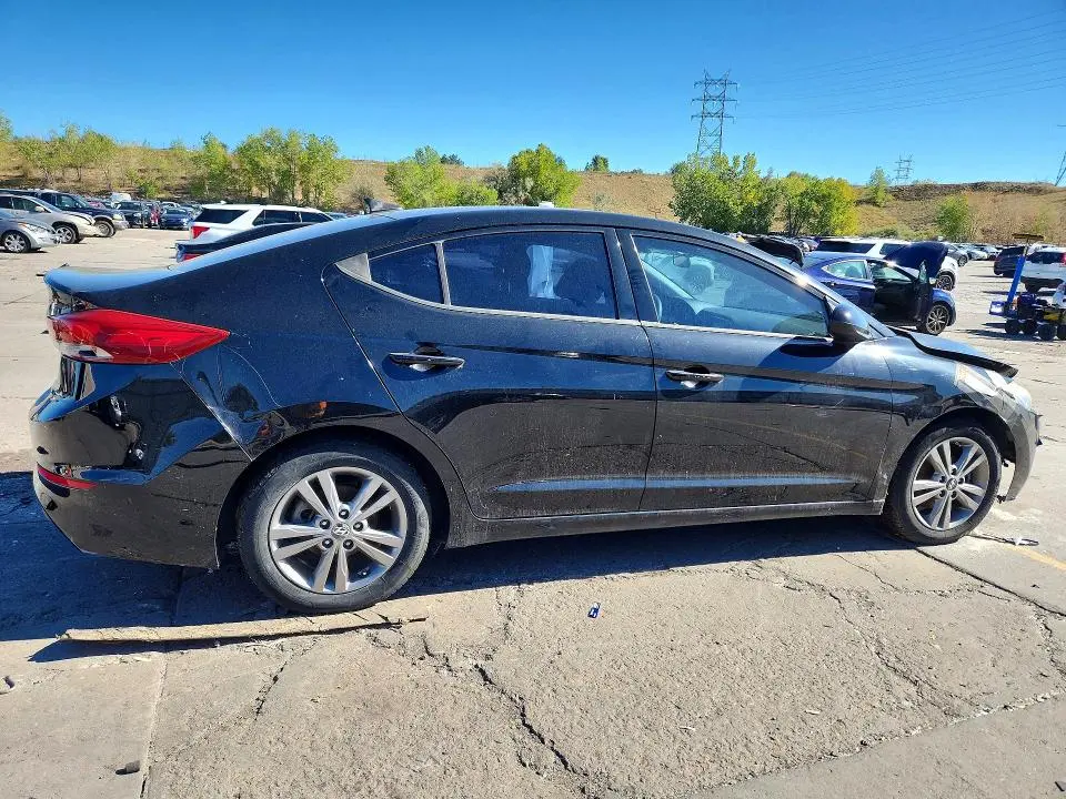 2018 HYUNDAI ELANTRA SEL  