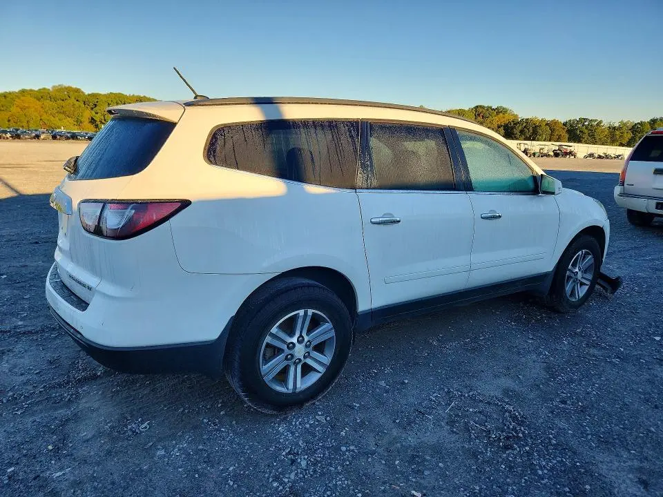 2015 CHEVROLET TRAVERSE LT  