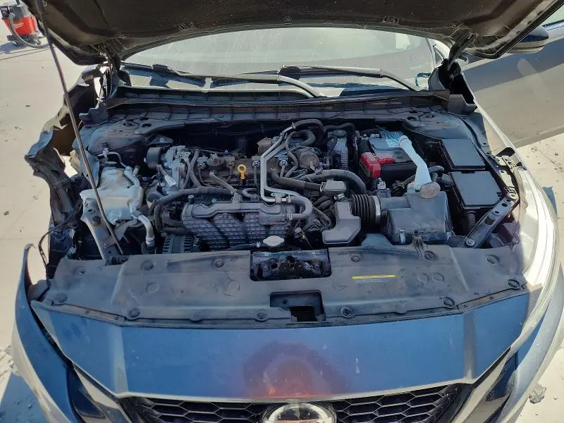 2022 NISSAN ALTIMA SR  