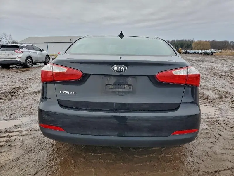 2014 KIA FORTE LX  
