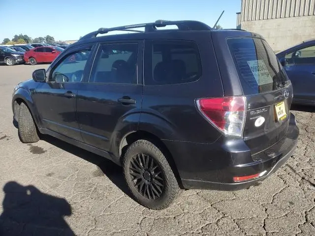2010 SUBARU FORESTER XS  