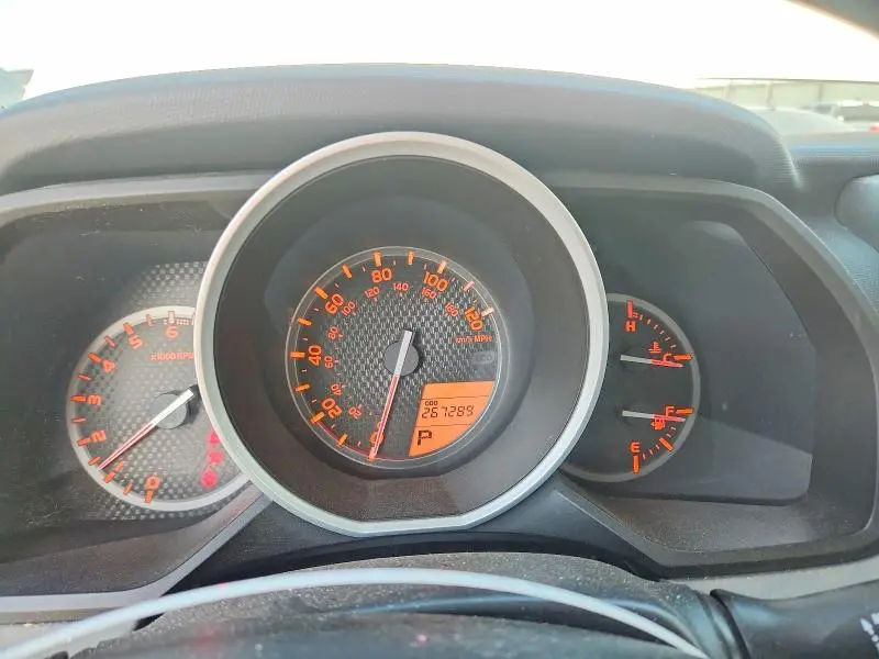 2012 TOYOTA 4RUNNER SR5  