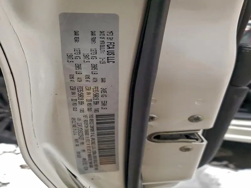 2019 JEEP CHEROKEE LIMITED  