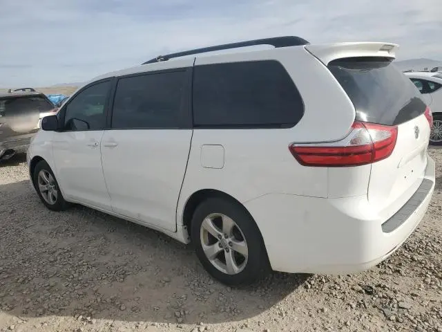 2015 TOYOTA SIENNA LE  