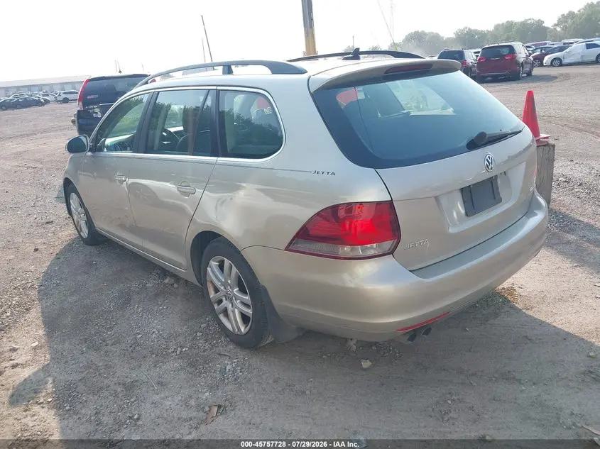 2012 VOLKSWAGEN JETTA SPORTWAGEN 2.0L TDI
