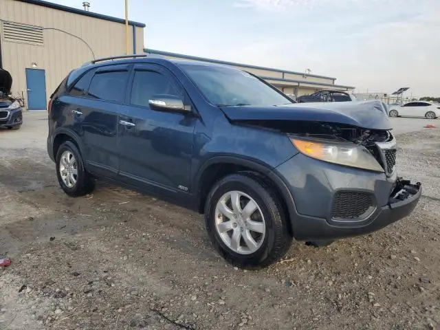 2011 KIA SORENTO BASE  