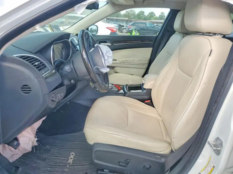 2015 CHRYSLER 300C   